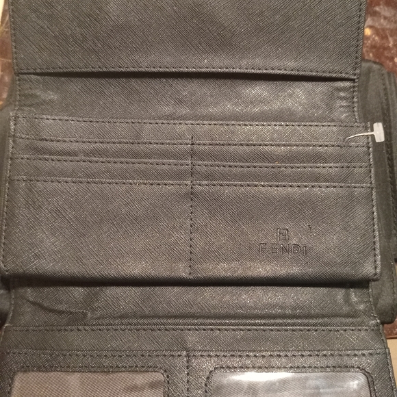 Fendi Wallet - Picture 5 of 6